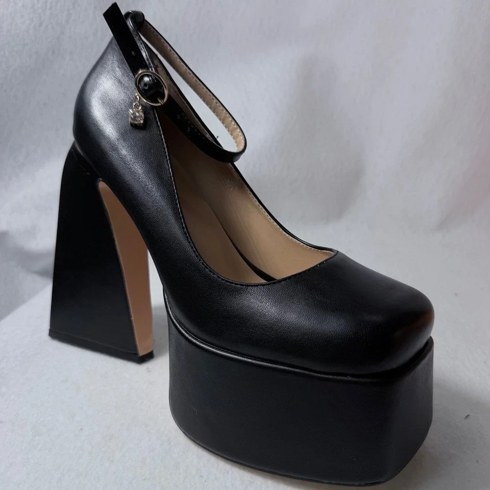 Onlymaker measurements new